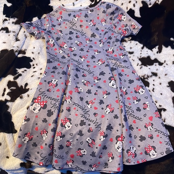 A Disney Minnie Mouse Tight Fitted Kids Dress. Size L(10/12). barely worn. - Picture 2 of 3